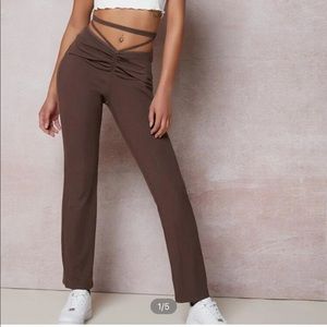 BRAND NEW drawstring rutch pants